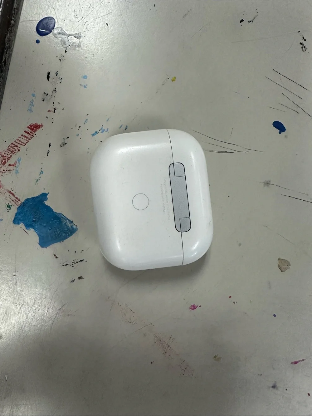 Apple White Wireless Earbuds with Charging Case